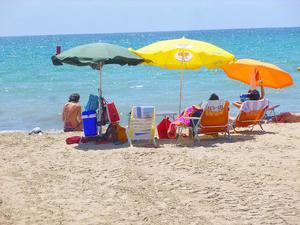 Albufereta Beach (Playa de la Albufereta)