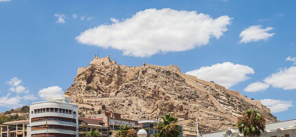 Castillo de Santa Bárbara