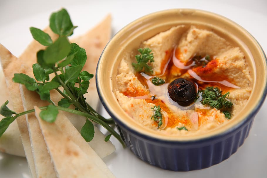 Hummus with Pita bread