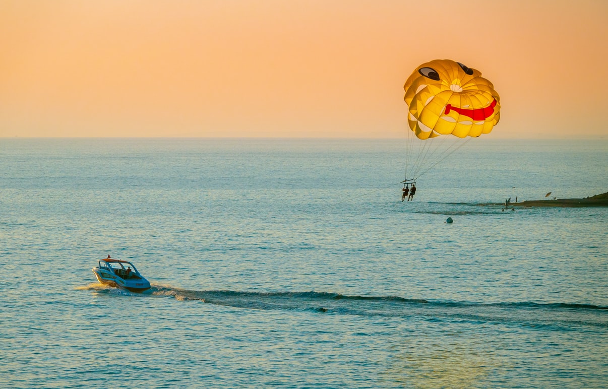 parasailing